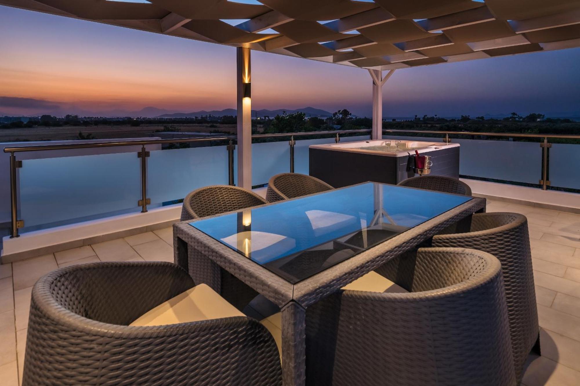 Asteria Pearl 2 With Rooftop Jacuzzi * Tigkaki (Kos)