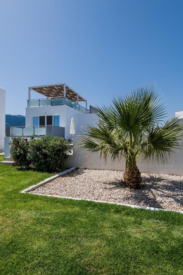 Villa Asteria Pearl 2 With Rooftop Jacuzzi *